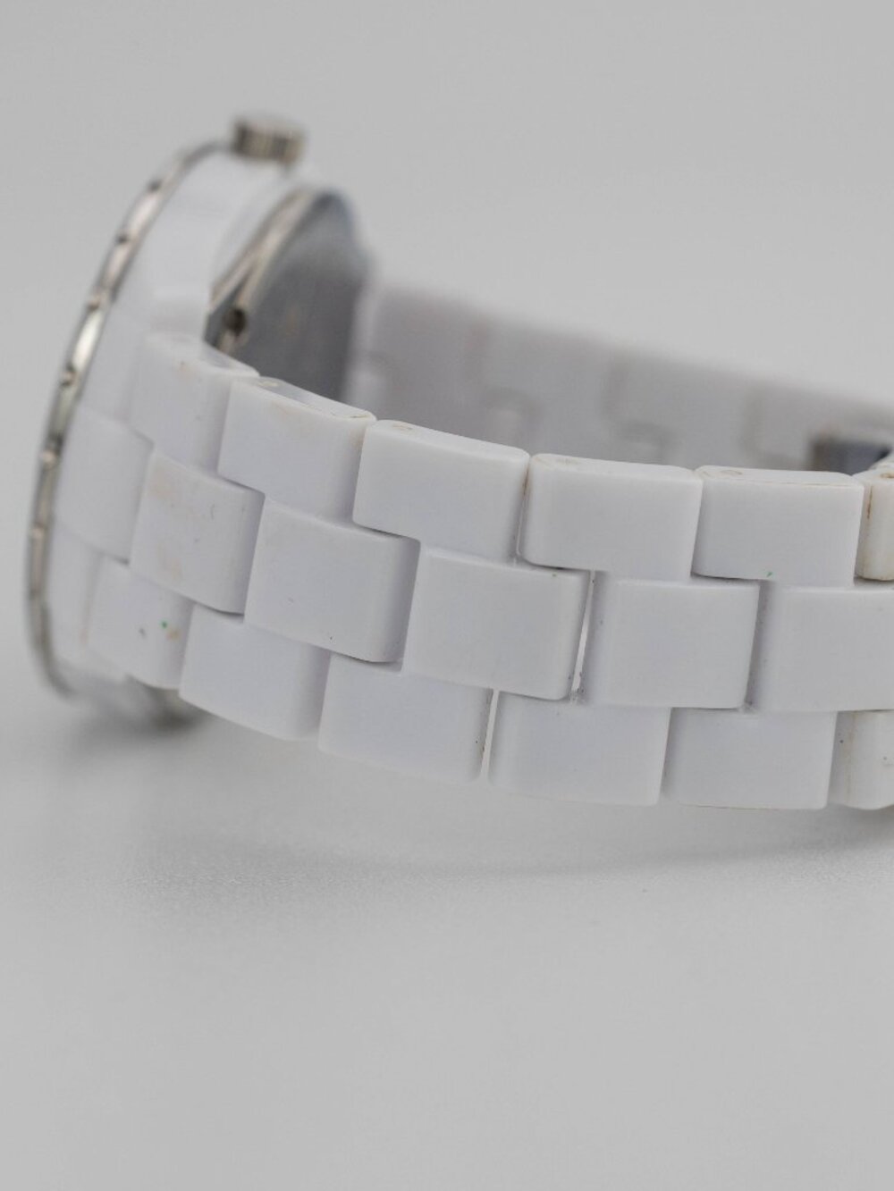 Relic Starla ZR11898 White Crystal Bezel Quartz Analog Women's Watch New Battery - Picture 7 of 9